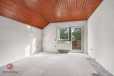 Schlafzimmer - Großzügiges Einfamilienhaus mit tollem Grundstück und viel Gestaltungspotenzial