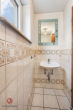 Gäste-WC - Großzügiges Einfamilienhaus mit tollem Grundstück und viel Gestaltungspotenzial