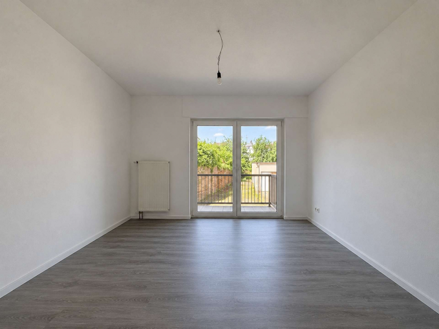 Renovierte 2 ZKB Wohnung sucht neuen Mieter!, 66954 Pirmasens, Erdgeschosswohnung