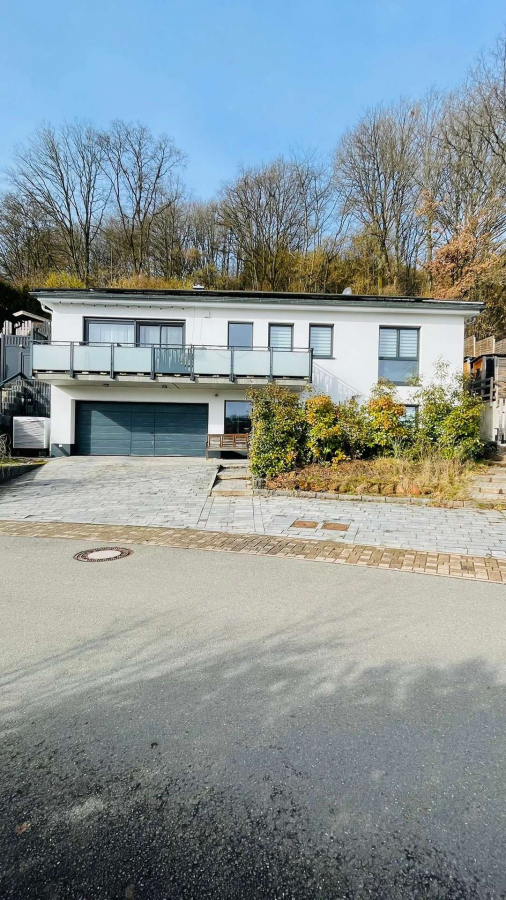 Möbliertes Haus mit Einliegerwohnung, 66987 Thaleischweiler-Fröschen, Einfamilienhaus