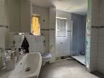 Badezimmer - Gemütliche Dachgeschosswohnung mit guter Raumaufteilung