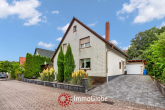Hausansicht - Einziehen & Wohlfühlen – gepflegtes Einfamilienhaus mit viel Platz und Charme