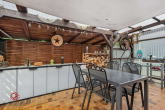 Terrasse - Einziehen & Wohlfühlen – gepflegtes Einfamilienhaus mit viel Platz und Charme