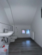 Gäste-WC - Großzügiges Wohnhaus in ruhiger Lage zu vermieten