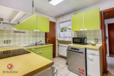 Küche - Wohnen auf einer Ebene – großzügiger Bungalow mit ertragsstarker PV-Anlage