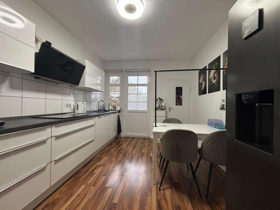 Gepflegte 3-Zimmer Wohnung in zentraler Lage, 66953 Pirmasens, Etagenwohnung