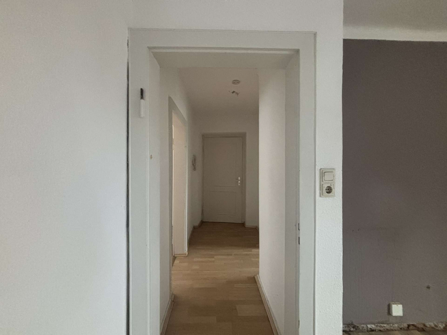 Gemütliche 2 ZKB Wohnung in zentraler Lage, 66953 Pirmasens, Etagenwohnung