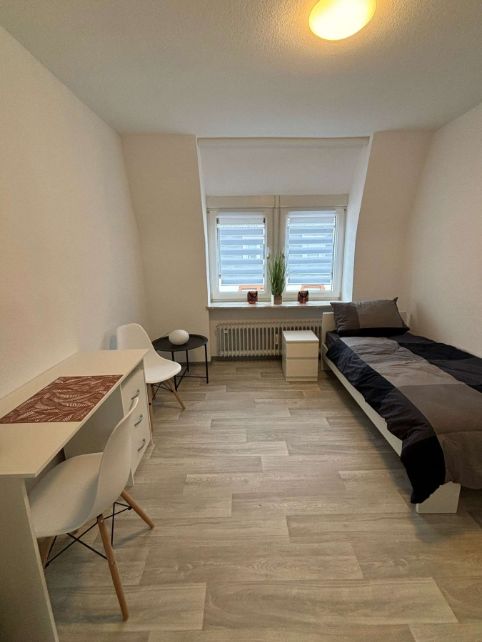 möbliertes WG-Zimmer mit Pauschalmiete, 66953 Pirmasens, Wohnung