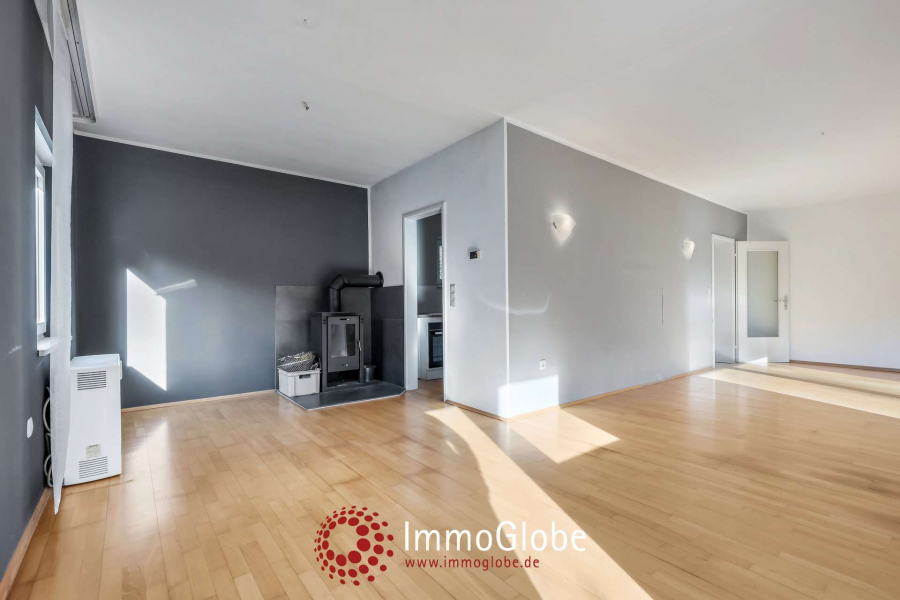 Gepflegter Bungalow in beliebter Waldrandlage – klare Struktur, gute Substanz, 66953 Pirmasens, Einfamilienhaus