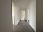 Flur - Schöne helle Wohnung mit Balkon ab sofort zu vermieten