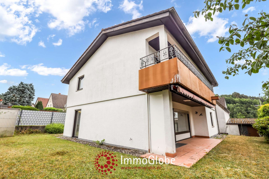 Repräsentatives Familienanwesen mit zusätzlichem Wohnhaus in ruhiger Lage, 66976 Rodalben, Einfamilienhaus