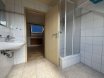 Badezimmer - Charmante Wohnung mit großzügigem Studio
