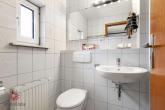 Badezimmer - Modernisiertes Immobilienensemble mit Entwicklungspotenzial für Wohnen & Apartments