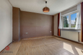 Schlafzimmer (1.OG) - Viel Platz für Wohnideen: 1-2 Familienhaus mit Gartenidylle