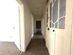 Flur - Tolle 4 ZKB-Wohnung nahe Zentrum zu vermieten